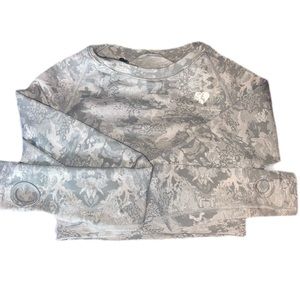 women’s best camo top